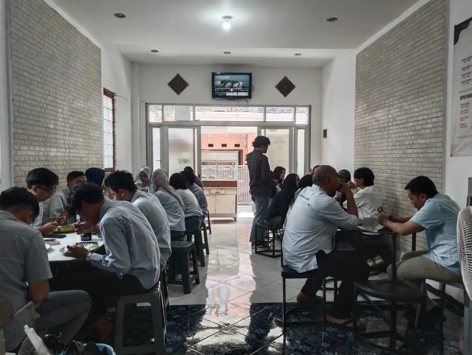 Sajian hidangan otentik
